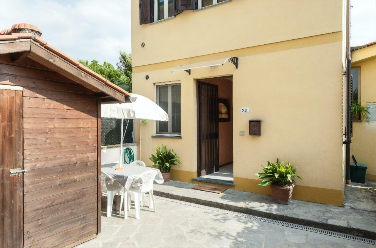 La Casina Gialla Independent House - Near The Walls Lucca Buitenkant foto